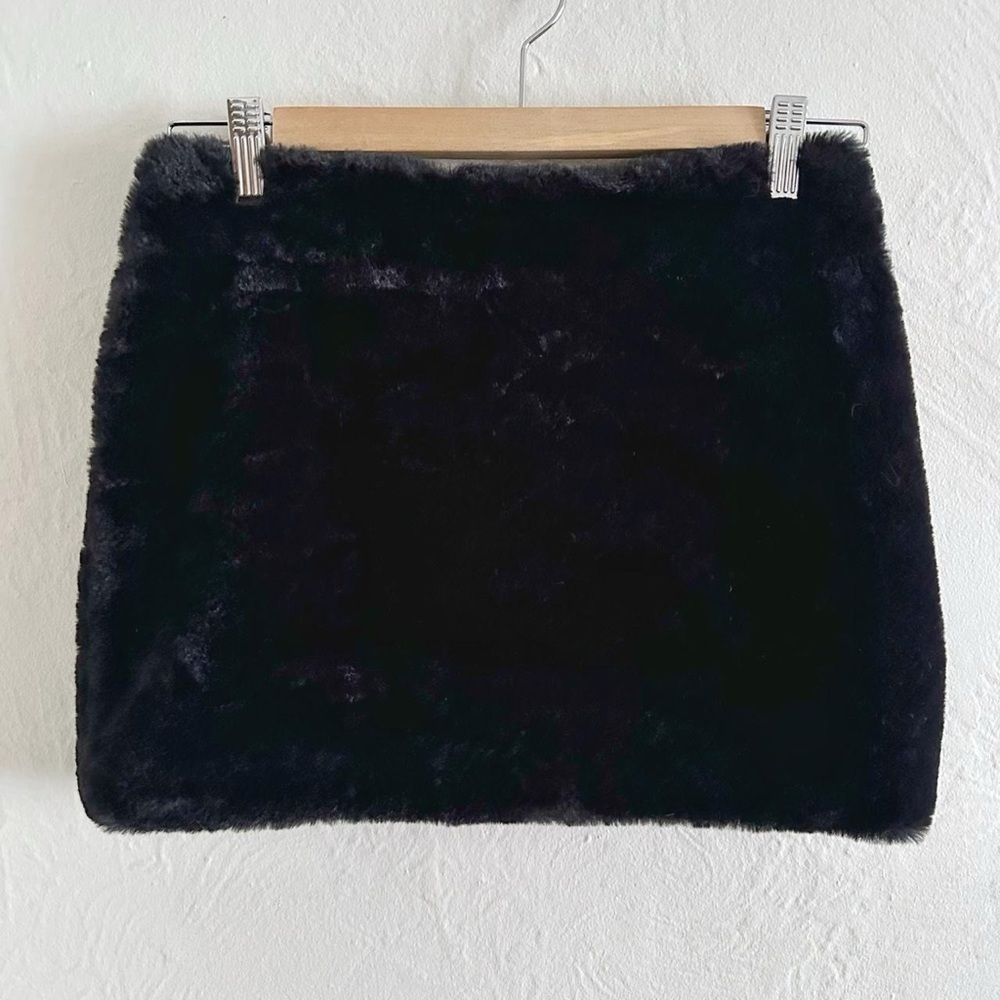 Y2K Forever 21 Black Faux Fur Mini Skirt Size S